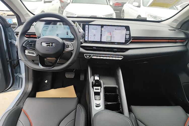 Used Geely Auto Binray 2024 Binrui COOL 1.5T DCT Longteng Edition Center Console