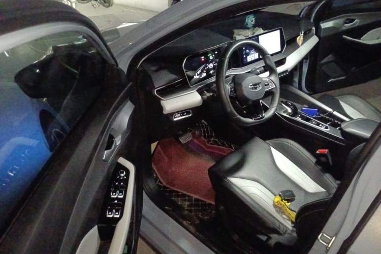 Used Geely Auto Binray 2024 Binrui COOL 1.5T DCT Champion Edition Driver Seat