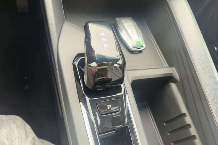 Used Geely Auto Binray 2024 Binrui COOL 1.5T DCT Longteng Edition Gear Lever