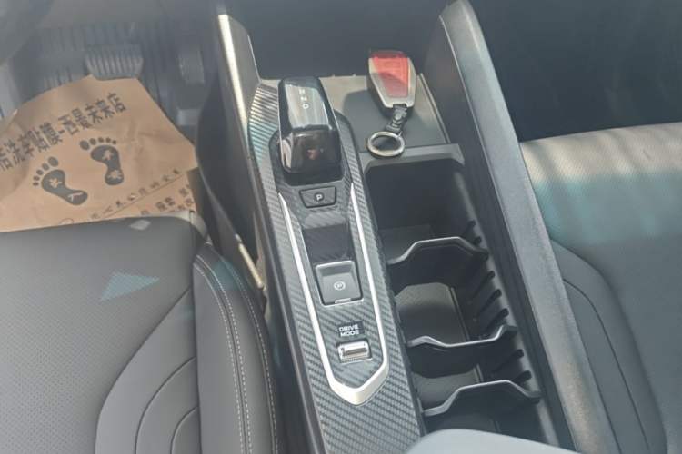Used Geely Auto Binray 2024 Binrui COOL 1.5T DCT Longteng Edition Gear Lever