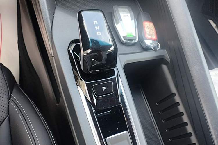 Used Geely Auto Binray 2024 Binrui COOL 1.5T DCT Longteng Edition Gear Lever