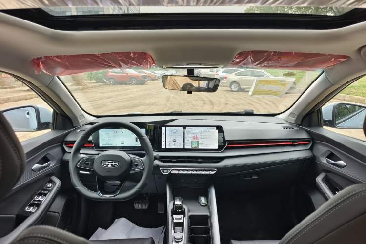 Used Geely Auto Binray 2024 Binrui COOL 1.5T DCT Longteng Edition Headliner