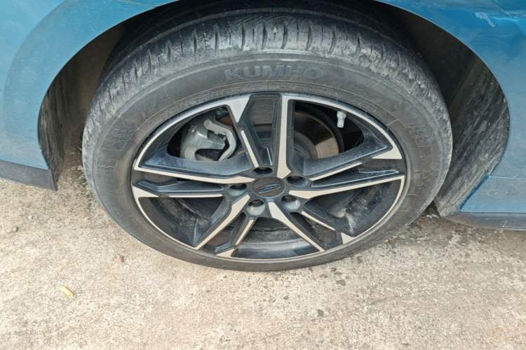 Used Geely Auto Binray 2024 Binrui COOL 1.5T DCT Champion Edition Right Rear Wheel Hub