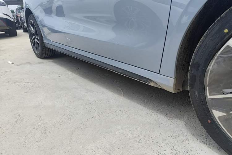Used Geely Auto Binray 2024 Binrui COOL 1.5T DCT Longteng Edition Right Side Sill