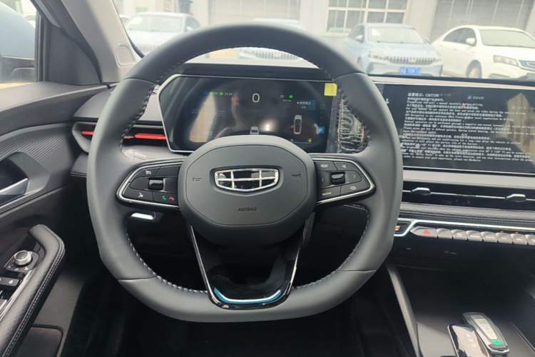 Used Geely Auto Binray 2024 Binrui COOL 1.5T DCT Longteng Edition Steering Wheel