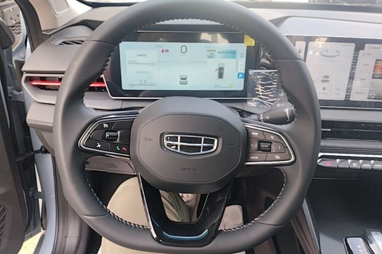 Used Geely Auto Binray 2024 Binrui COOL 1.5T DCT Longteng Edition Steering Wheel