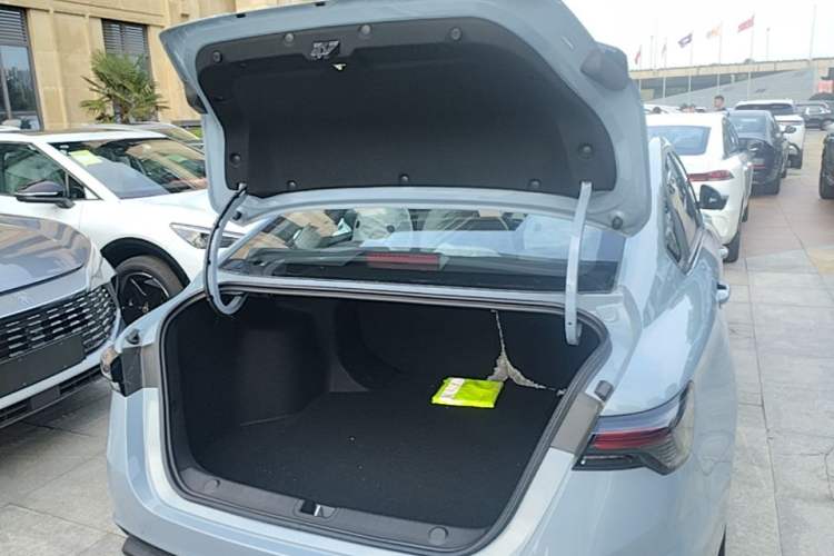 Used Geely Auto Binray 2024 Binrui COOL 1.5T DCT Longteng Edition Trunk
