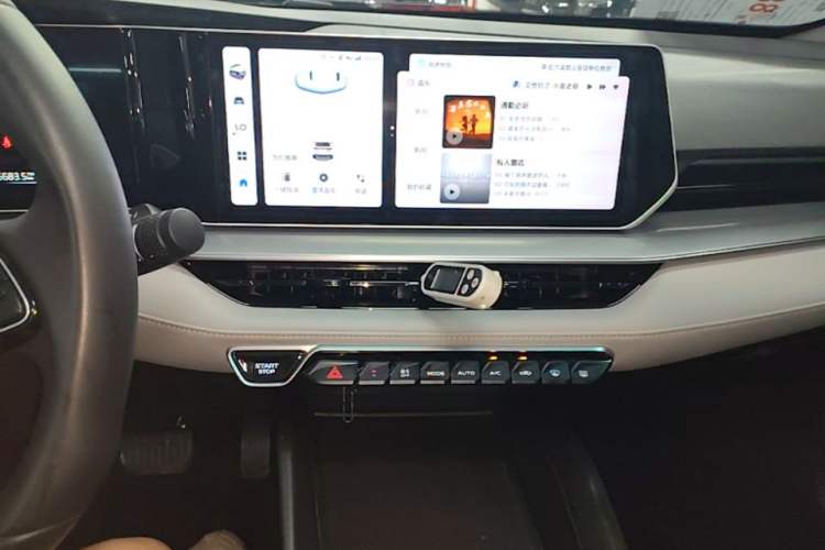Used Geely Auto Binray 2024 Binrui COOL 1.5T DCT Champion Edition Audio And AC Panel