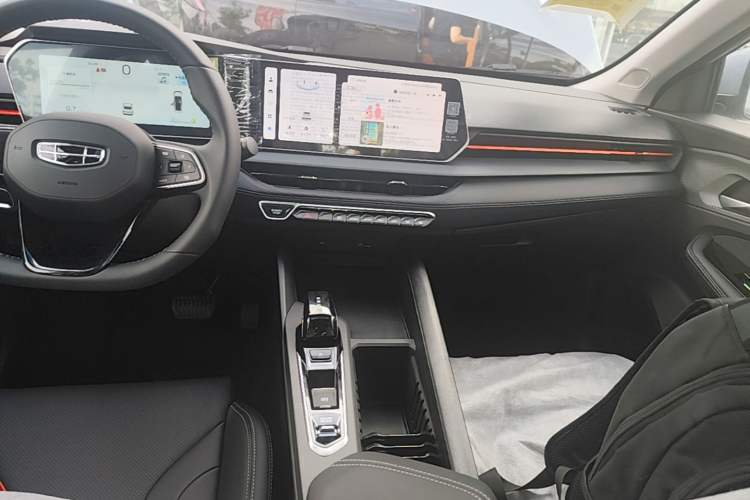 Used Geely Auto Binray 2024 Binrui COOL 1.5T DCT Longteng Edition Audio And AC Panel