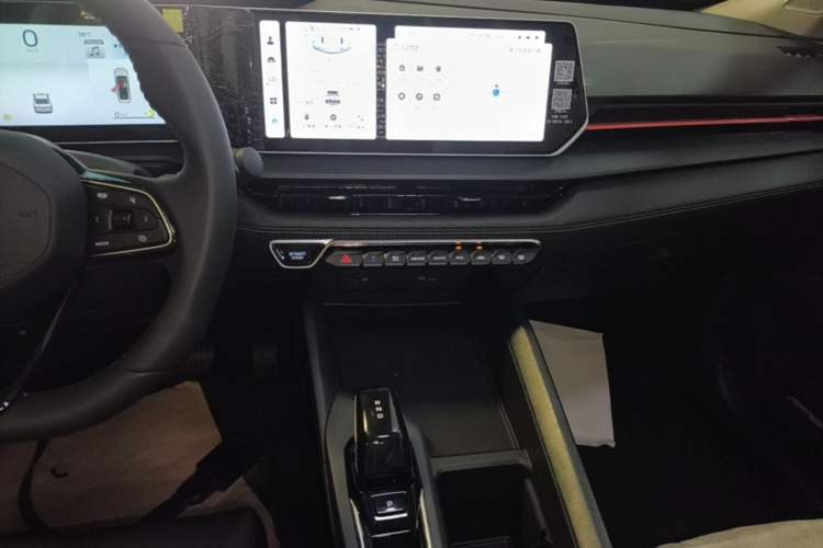 Used Geely Auto Binray 2024 Binrui COOL 1.5T DCT Longteng Edition Audio And AC Panel