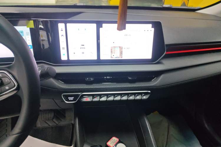 Used Geely Auto Binray 2024 Binrui COOL 1.5T DCT Longteng Edition Audio And AC Panel
