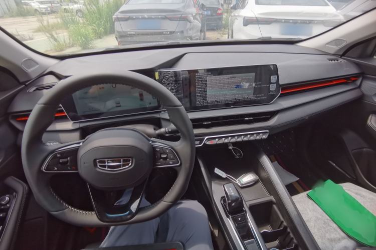 Used Geely Auto Binray 2024 Binrui COOL 1.5T DCT Longteng Edition Center Console