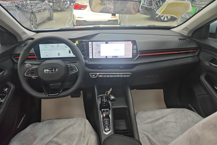 Used Geely Auto Binray 2024 Binrui COOL 1.5T DCT Longteng Edition Center Console