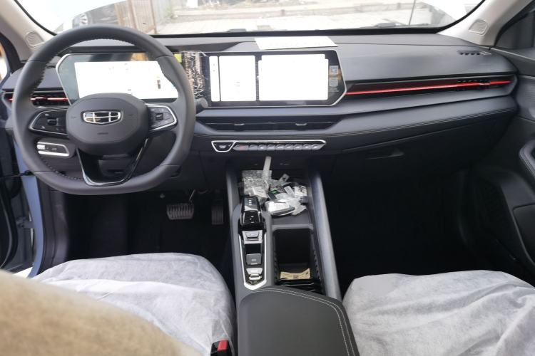 Used Geely Auto Binray 2024 Binrui COOL 1.5T DCT Longteng Edition Center Console