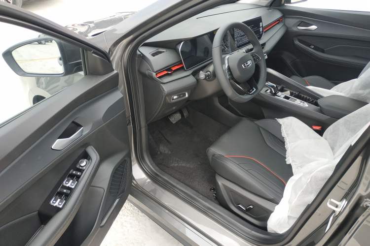 Used Geely Auto Binray 2024 Binrui COOL 1.5T DCT Longteng Edition Driver Seat