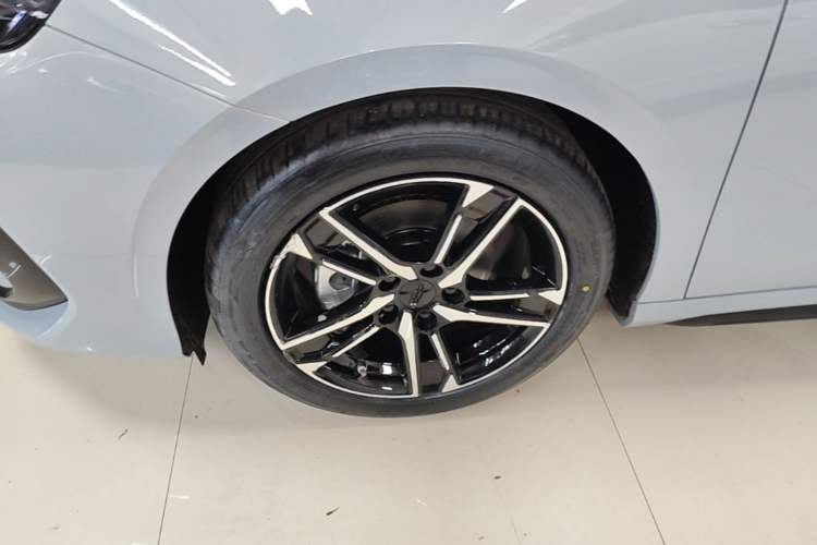Used Geely Auto Binray 2024 Binrui COOL 1.5T DCT Longteng Edition Exterior 4