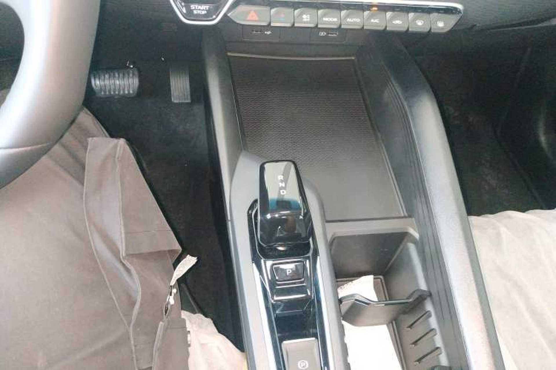 Used Geely Auto Binray 2024 Binrui COOL 1.5T DCT Longteng Edition Gear Lever