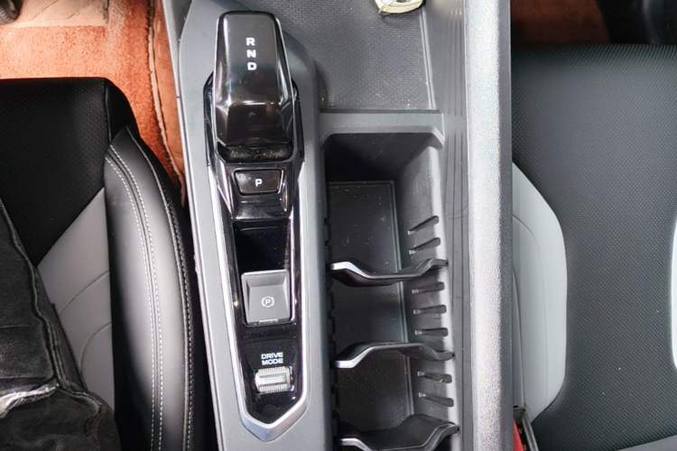 Used Geely Auto Binray 2024 Binrui COOL 1.5T DCT Champion Edition Gear Lever