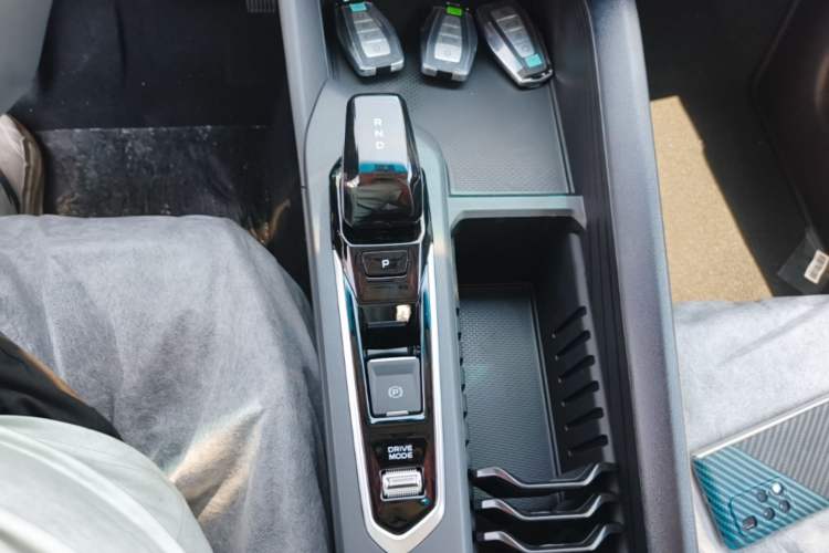 Used Geely Auto Binray 2024 Binrui COOL 1.5T DCT Longteng Edition Gear Lever