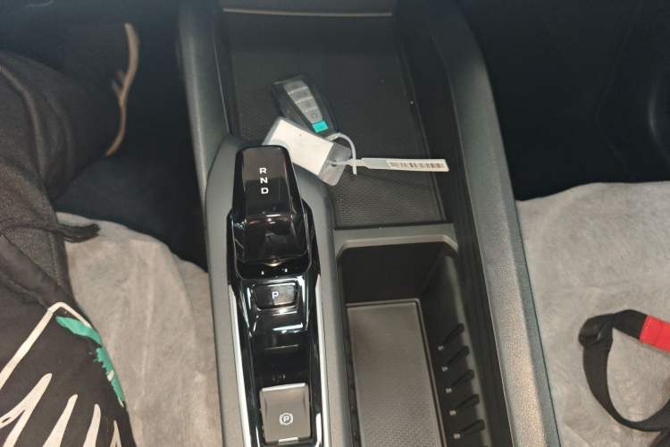 Used Geely Auto Binray 2024 Binrui COOL 1.5T DCT Longteng Edition Gear Lever