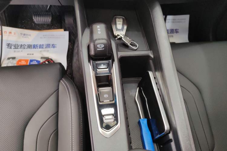 Used Geely Auto Binray 2024 Binrui COOL 1.5T DCT Longteng Edition Gear Lever