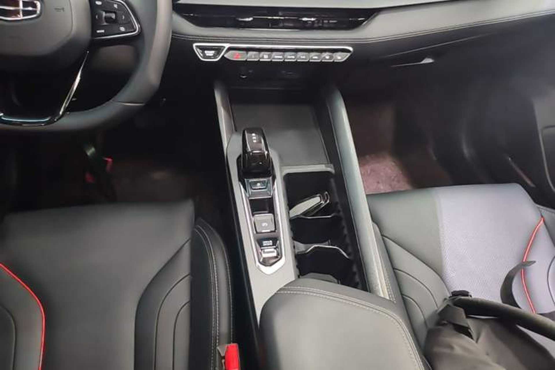 Used Geely Auto Binray 2024 Binrui COOL 1.5T DCT Longteng Edition Gear Lever