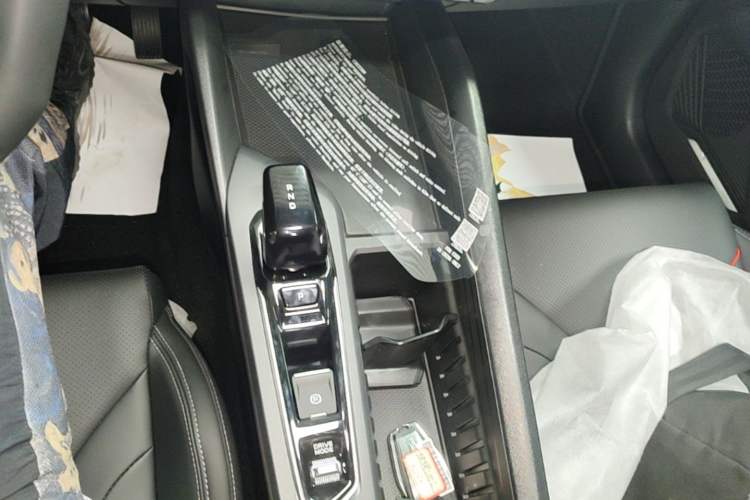 Used Geely Auto Binray 2024 Binrui COOL 1.5T DCT Longteng Edition Gear Lever