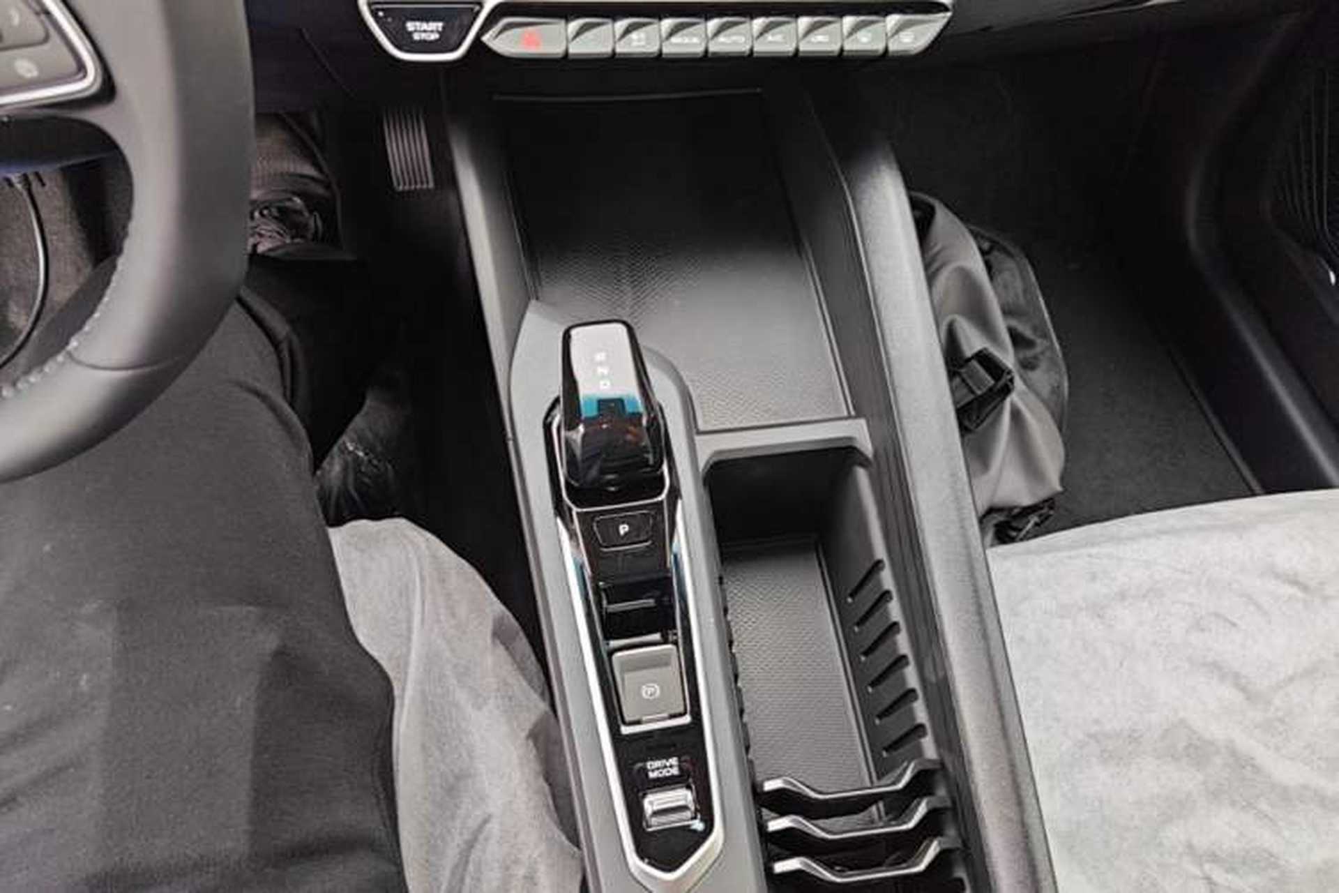 Used Geely Auto Binray 2024 Binrui COOL 1.5T DCT Longteng Edition Gear Lever