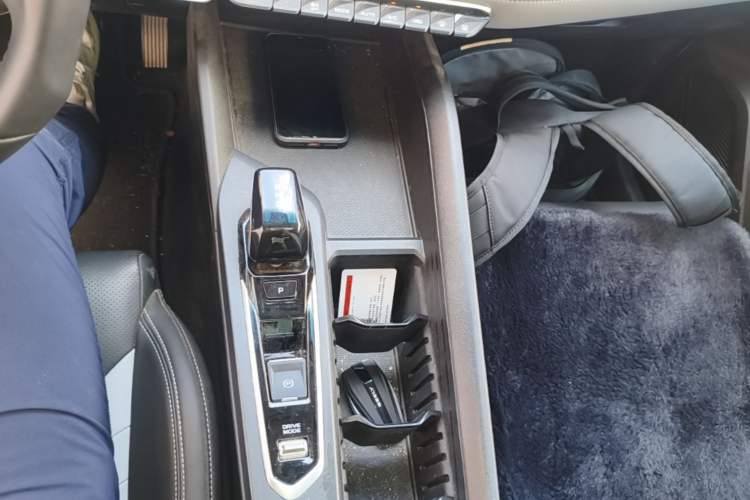 Used Geely Auto Binray 2024 Binrui COOL 1.5T DCT Champion Edition Gear Lever