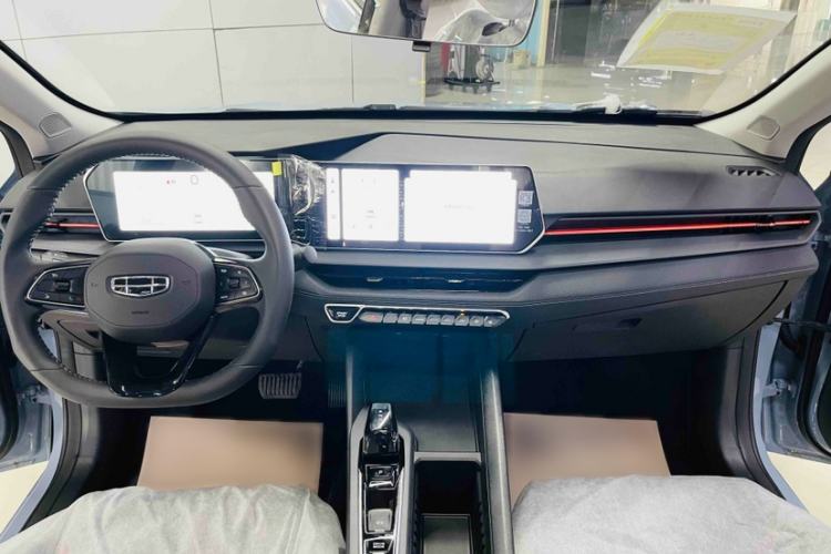 Used Geely Auto Binray 2024 Binrui COOL 1.5T DCT Longteng Edition Interior 2