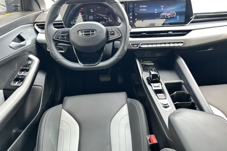 Used Geely Auto Binray 2024 Binrui COOL 1.5T DCT Champion Edition Interior 8