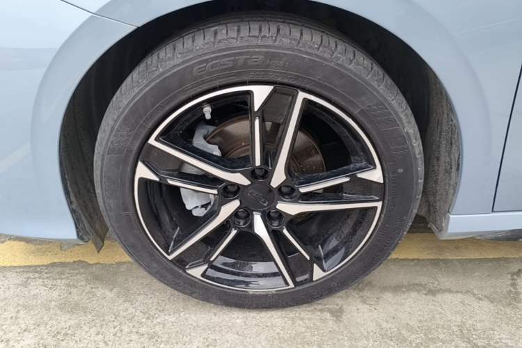 Used Geely Auto Binray 2024 Binrui COOL 1.5T DCT Champion Edition Left Front Wheel Hub