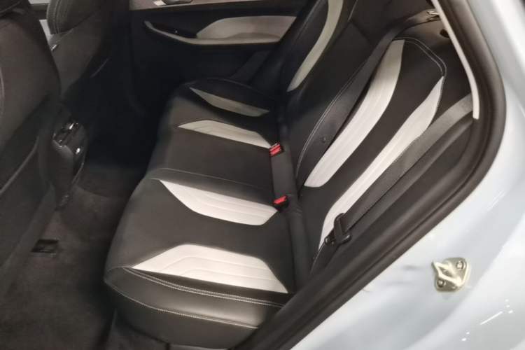 Used Geely Auto Binray 2024 Binrui COOL 1.5T DCT Champion Edition Left Rear Seat