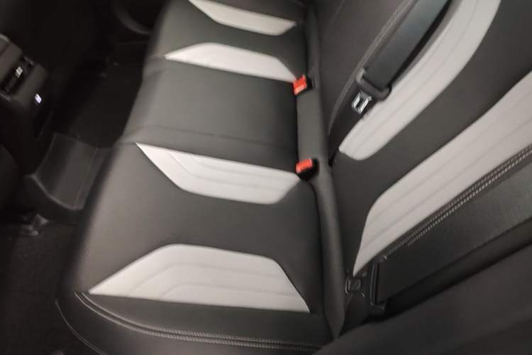 Used Geely Auto Binray 2024 Binrui COOL 1.5T DCT Champion Edition Left Rear Seat