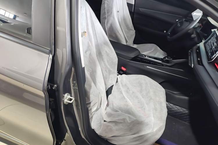 Used Geely Auto Binray 2024 Binrui COOL 1.5T DCT Longteng Edition Right Front Seat