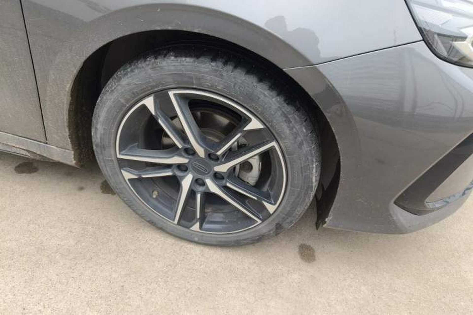 Used Geely Auto Binray 2024 Binrui COOL 1.5T DCT Longteng Edition Right Front Wheel Hub