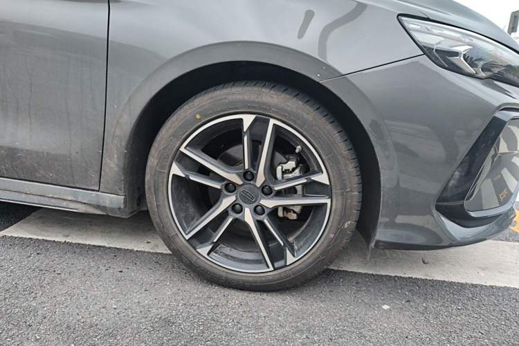 Used Geely Auto Binray 2024 Binrui COOL 1.5T DCT Champion Edition Right Front Wheel Hub