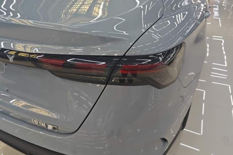 Used Geely Auto Binray 2024 Binrui COOL 1.5T DCT Longteng Edition Right Rear Taillight