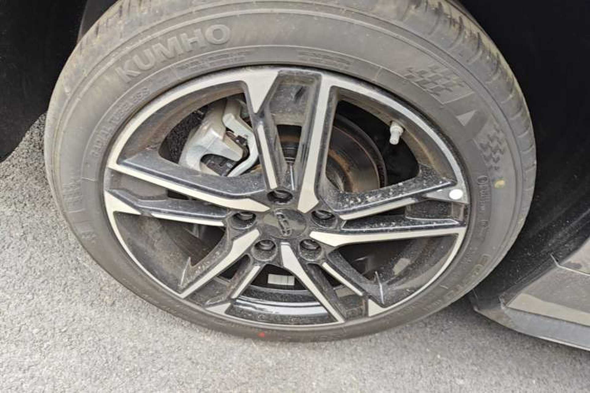 Used Geely Auto Binray 2024 Binrui COOL 1.5T DCT Longteng Edition Right Rear Wheel Hub