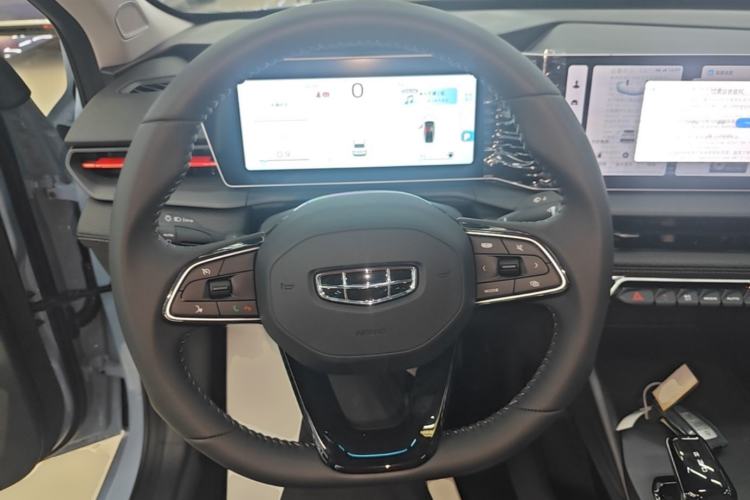 Used Geely Auto Binray 2024 Binrui COOL 1.5T DCT Longteng Edition Steering Wheel