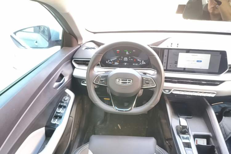 Used Geely Auto Binray 2024 Binrui COOL 1.5T DCT Champion Edition Steering Wheel
