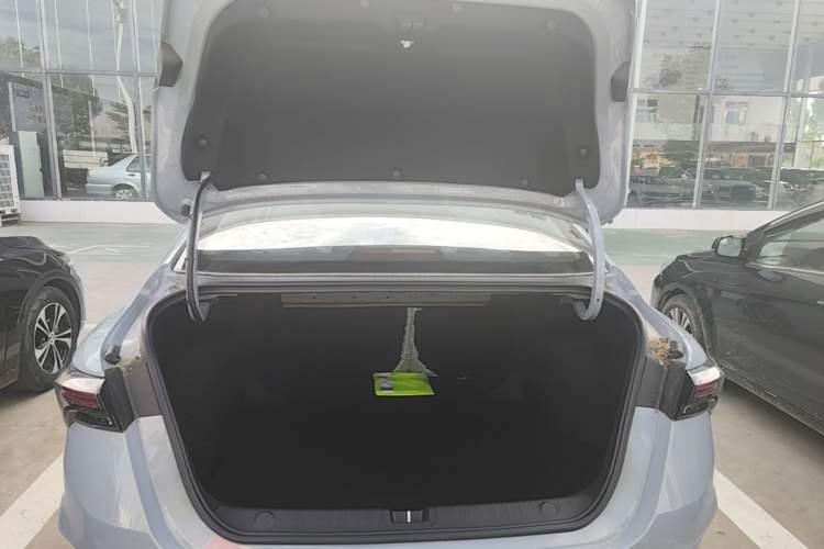 Used Geely Auto Binray 2024 Binrui COOL 1.5T DCT Longteng Edition Trunk