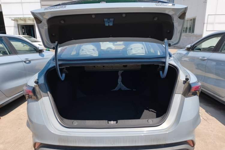 Used Geely Auto Binray 2024 Binrui COOL 1.5T DCT Longteng Edition Trunk