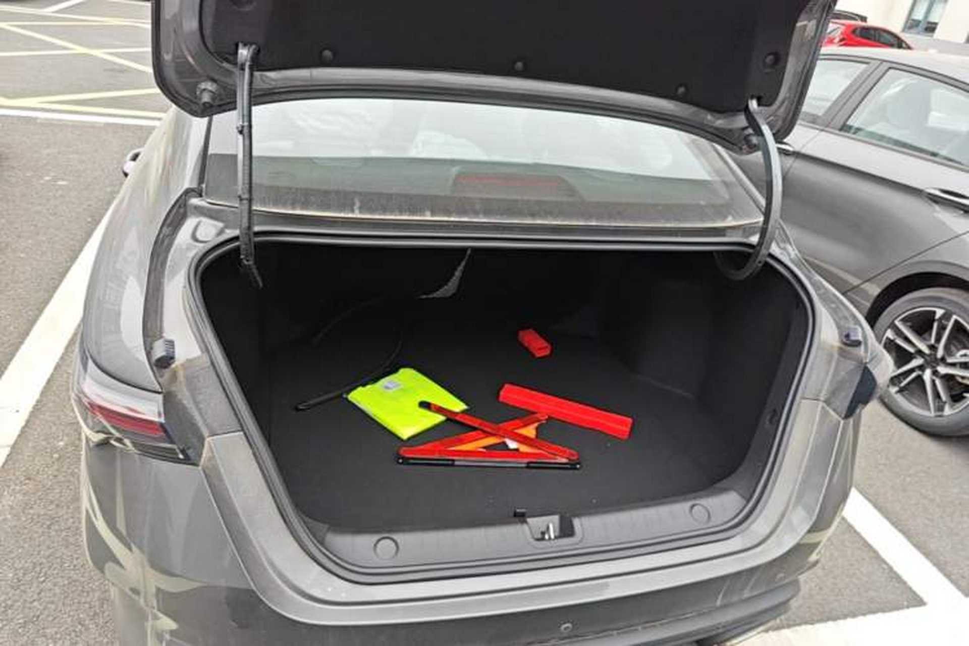 Used Geely Auto Binray 2024 Binrui COOL 1.5T DCT Longteng Edition Trunk