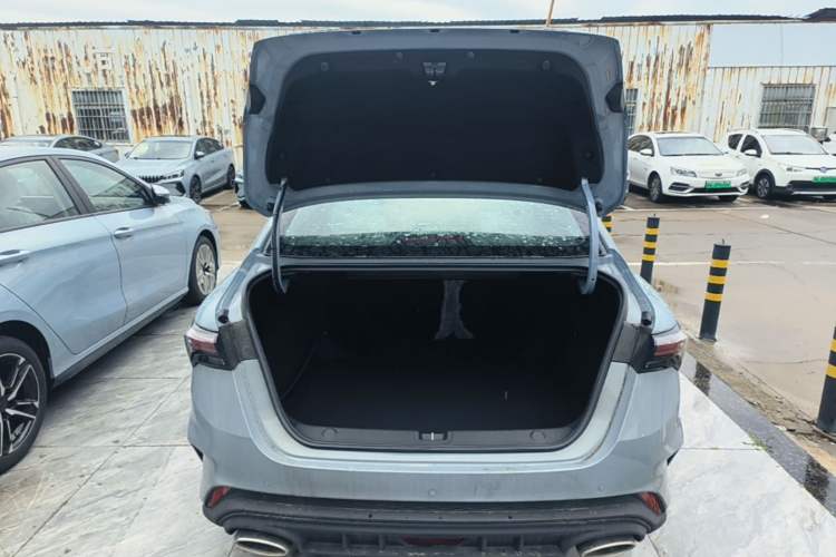 Used Geely Auto Binray 2024 Binrui COOL 1.5T DCT Longteng Edition Trunk