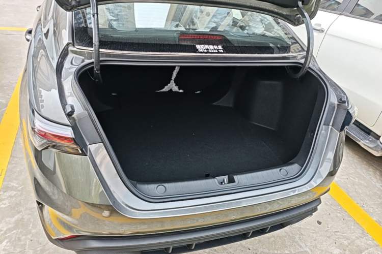 Used Geely Auto Binray 2024 Binrui COOL 1.5T DCT Longteng Edition Trunk