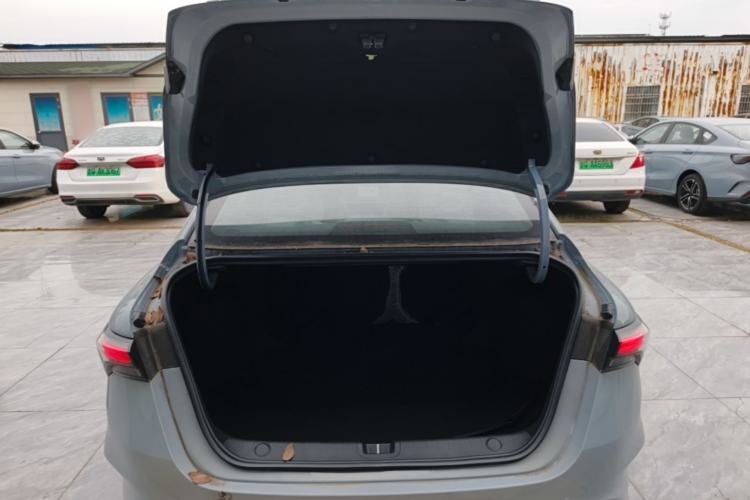 Used Geely Auto Binray 2024 Binrui COOL 1.5T DCT Longteng Edition Trunk