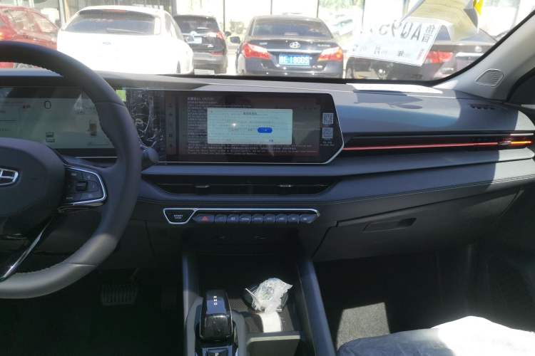 Used Geely Auto Binray 2024 Binrui COOL 1.5T DCT Longteng Edition Audio And AC Panel