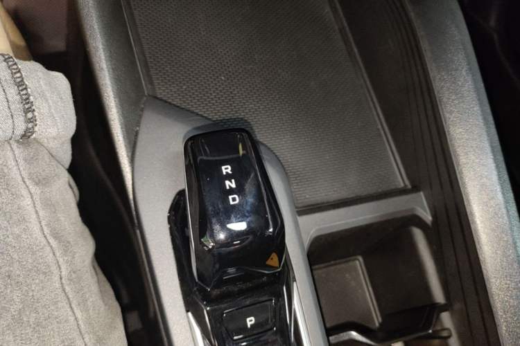 Used Geely Auto Binray 2024 Binrui COOL 1.5T DCT Longteng Edition Gear Lever