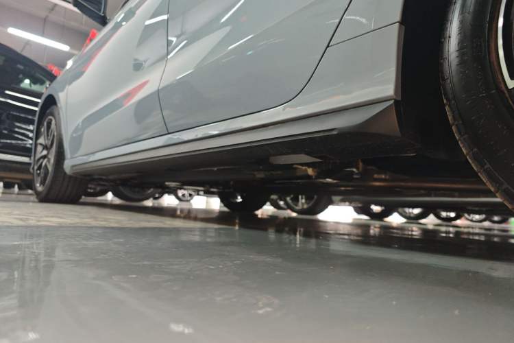 Used Geely Auto Binray 2024 Binrui COOL 1.5T DCT Longteng Edition Left Side Sill